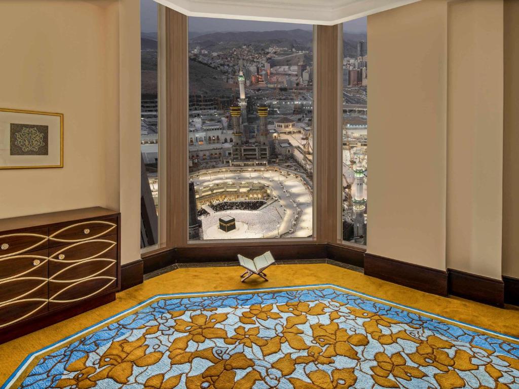 Fairmont Hotel kaaba view