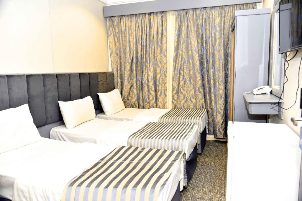 Loaloat Al Khalil Hotel
